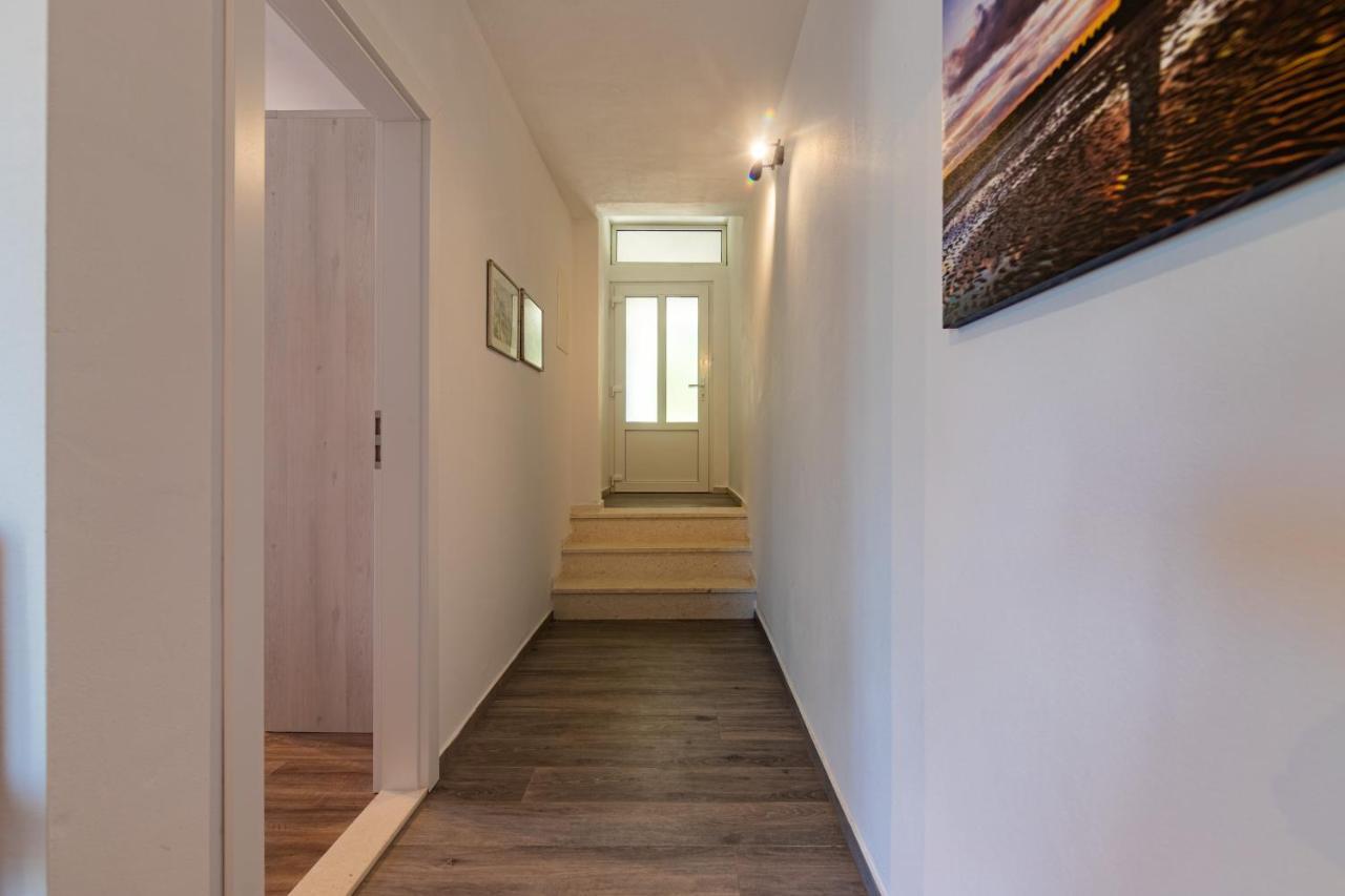 Apartments With A Parking Space Ivan Dolac, Hvar - 15784 Екстер'єр фото